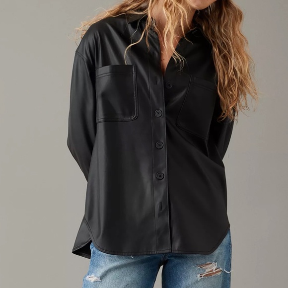American Eagle | Size M | Oversized Vegan Leather Shacket – Black - Picture 3 of 9